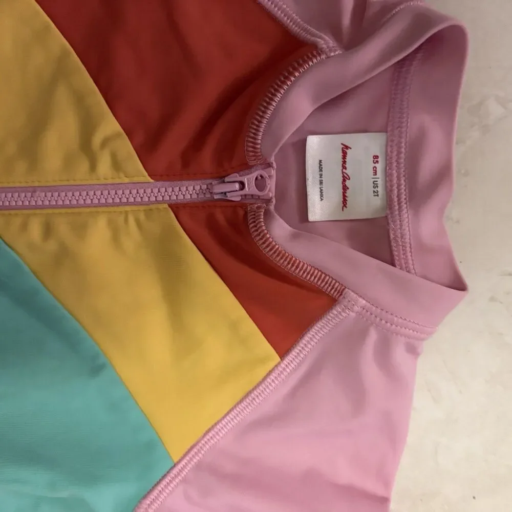 Hanna Andersson Girls 85 cm UV Sun Suit Rainbow Colorblock Zip Short Sleeve